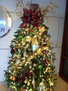 Burgundy Bow Christmas Tree Burgundy Bow Christmas Tree
