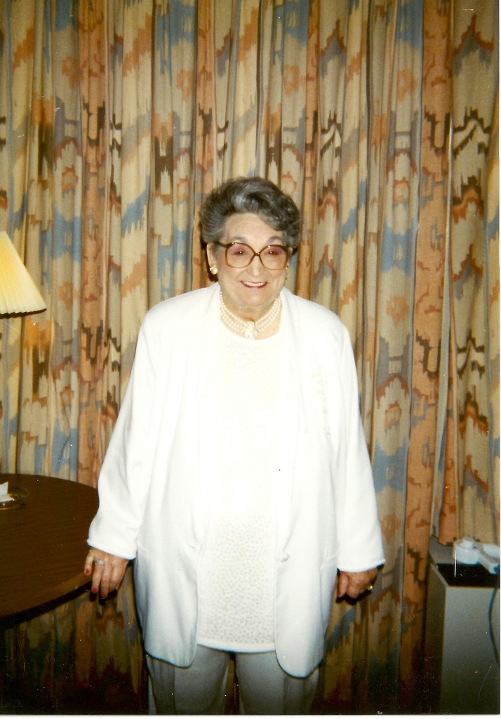 Mother, Grandmother, Great-grandmother, & Aunt Dorothy Evelyn Chisholm Proctor Mother, Grandmother, Great-grandmother, & Aunt Dorothy Evelyn Chisholm Proctor